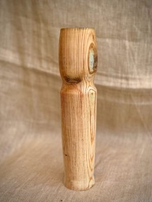 Grand vase en bois tourné en pin