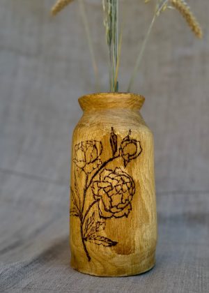 Vase en bois tourné pyrogravé chêne