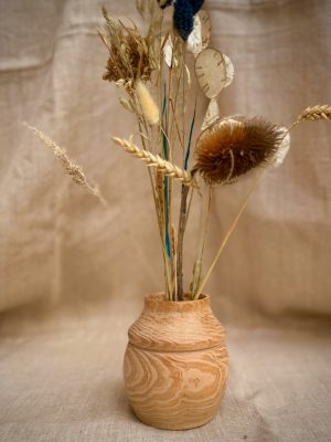 Petit vase en bois tourné robinier
